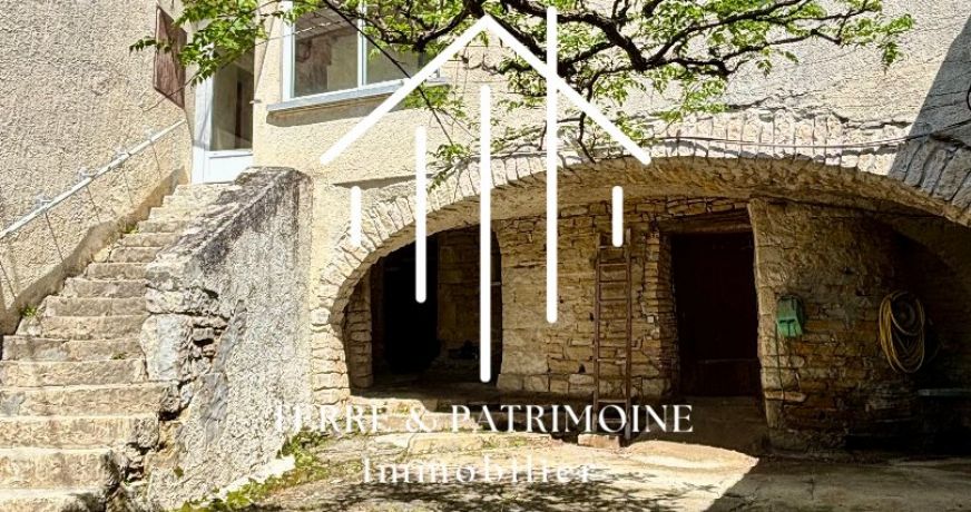 sale Maison en pierre Grospierres