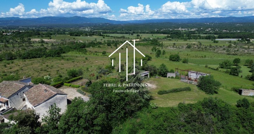 sale Maison en pierre Grospierres