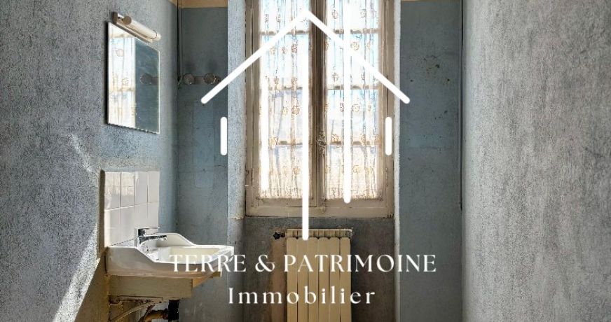 sale Maison à rénover Barjac