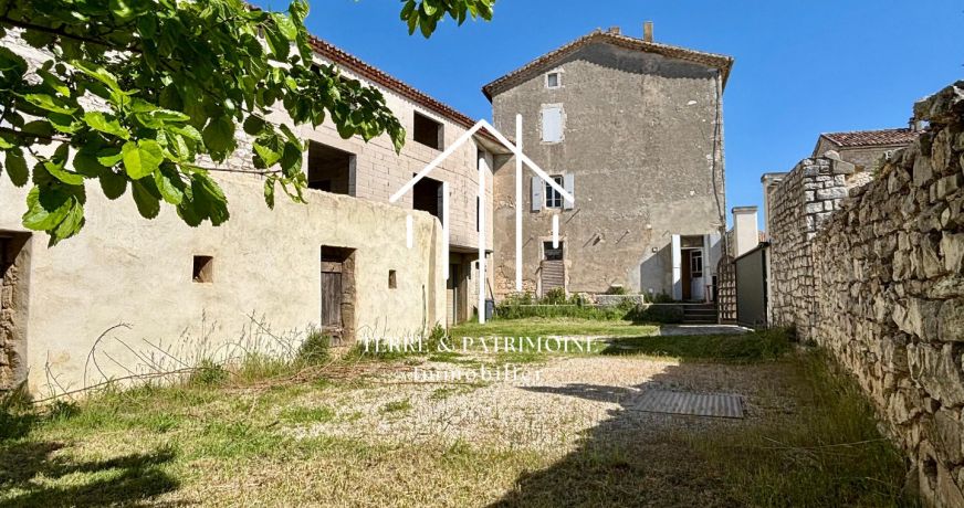 sale Maison à rénover Barjac