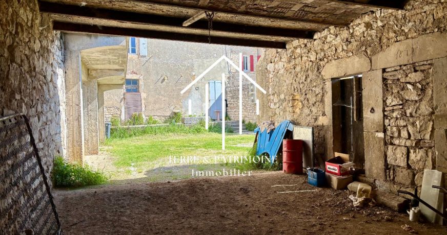sale Maison à rénover Barjac
