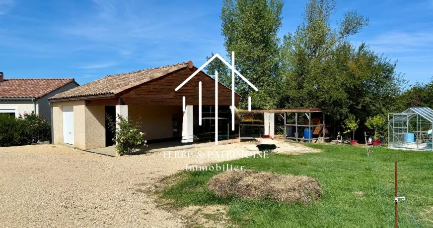 sale Villa Grospierres