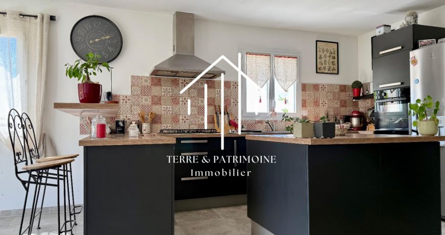 sale Villa Grospierres