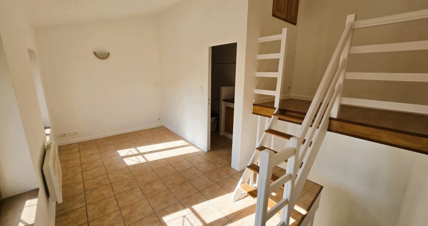 location Maison Mazeres