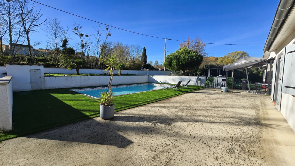 vente Maison Les Issards - Photo 1