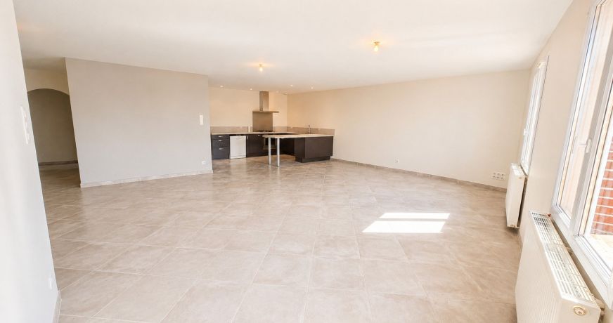 location Appartement Mazeres