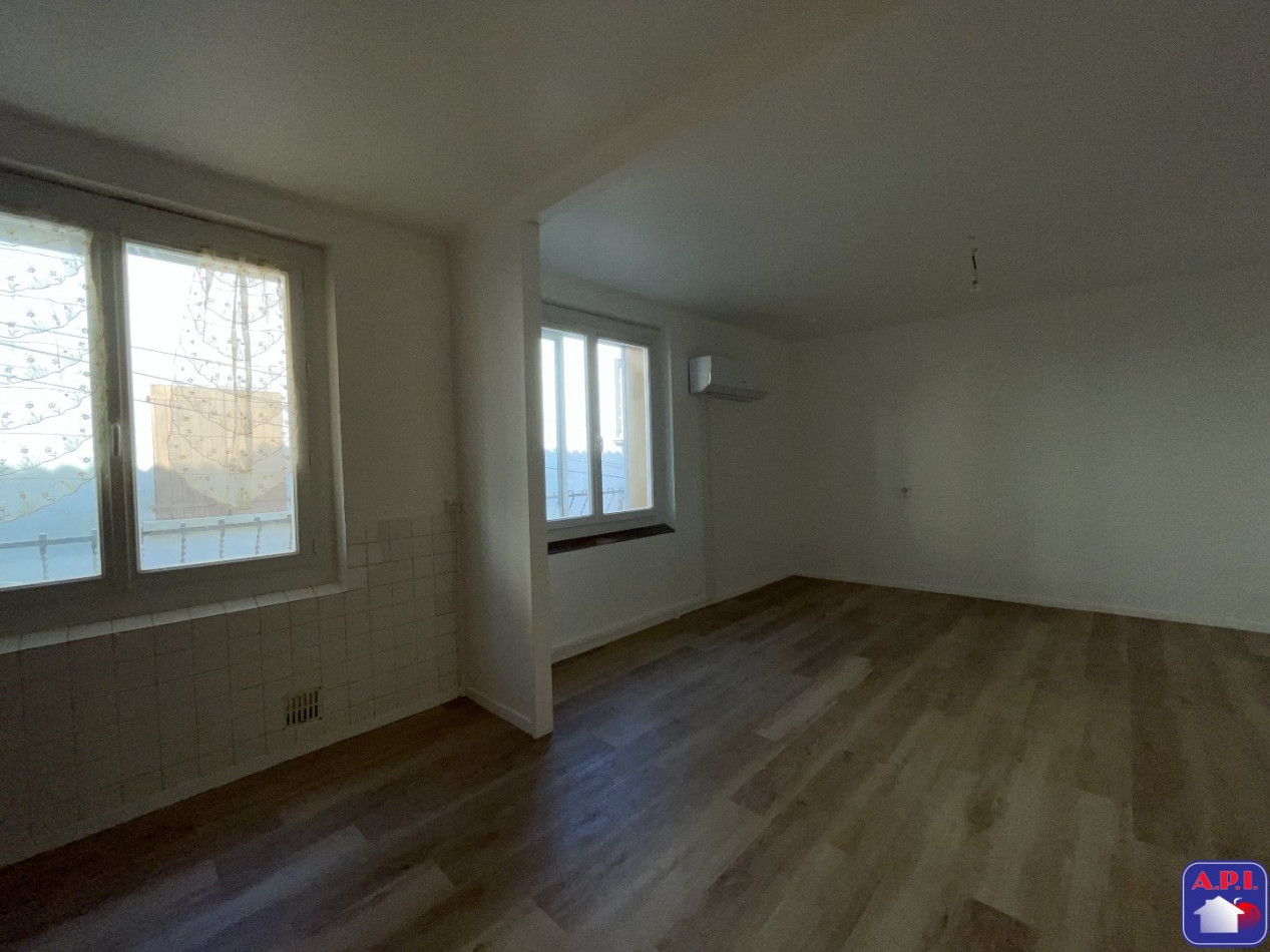 location Maison Laroque D'olmes - Photo 2