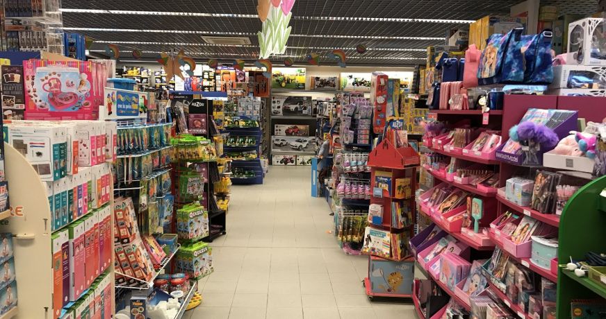 vente Bazar jouets cadeaux Foix