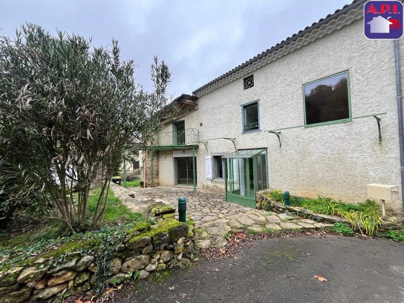 location Maison Segura - Photo 1