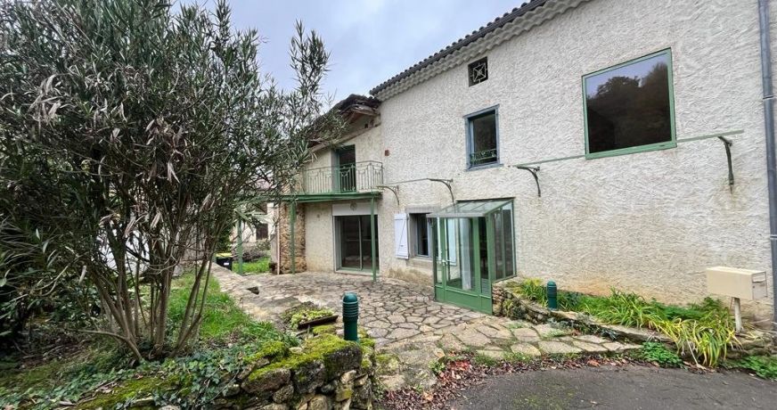 location Maison Segura