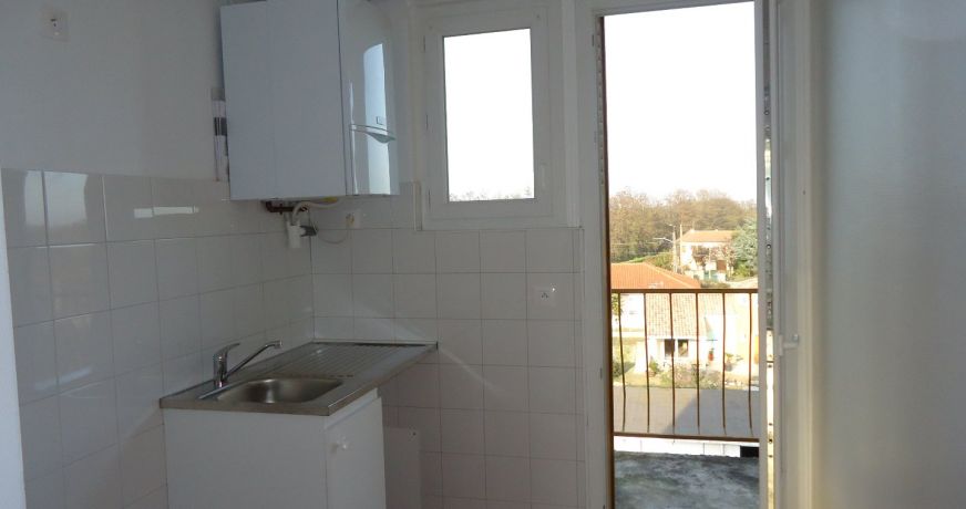 location Appartement Verniolle