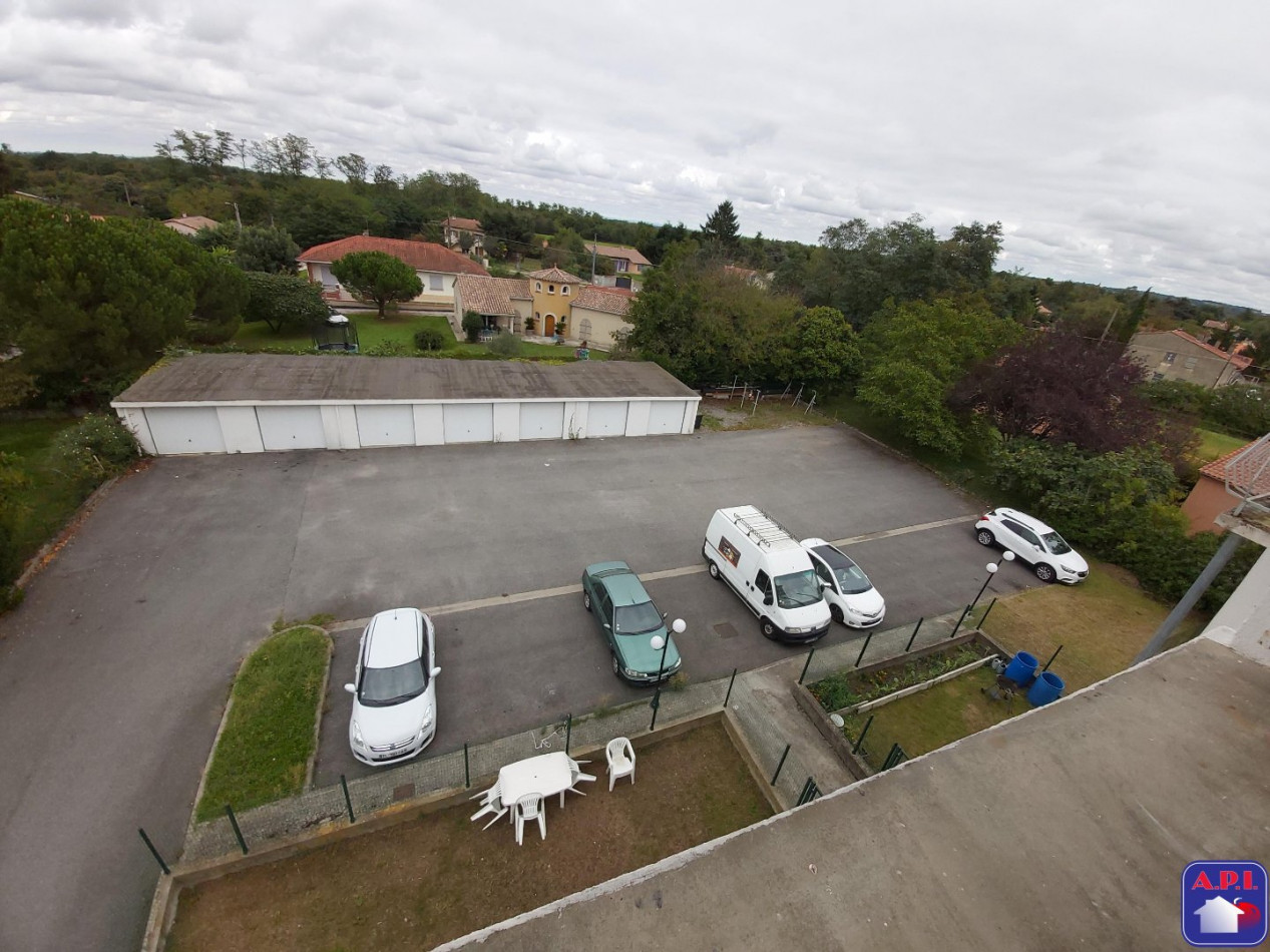 location Appartement Verniolle - Photo 9