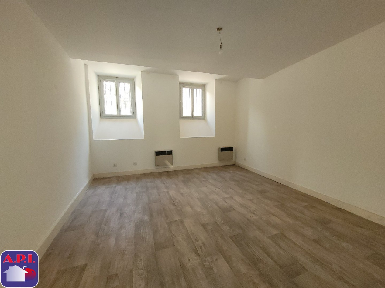 location Appartement Castillon En Couserans - Photo 2