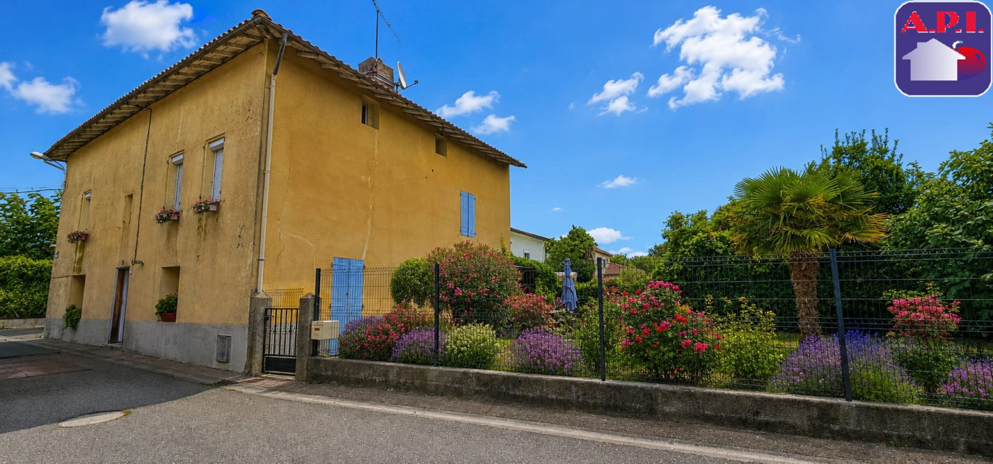 vente Maison de ville Saverdun - Photo 1