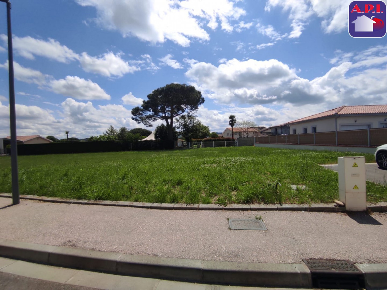 vente Terrain constructible Cazeres - Photo 1