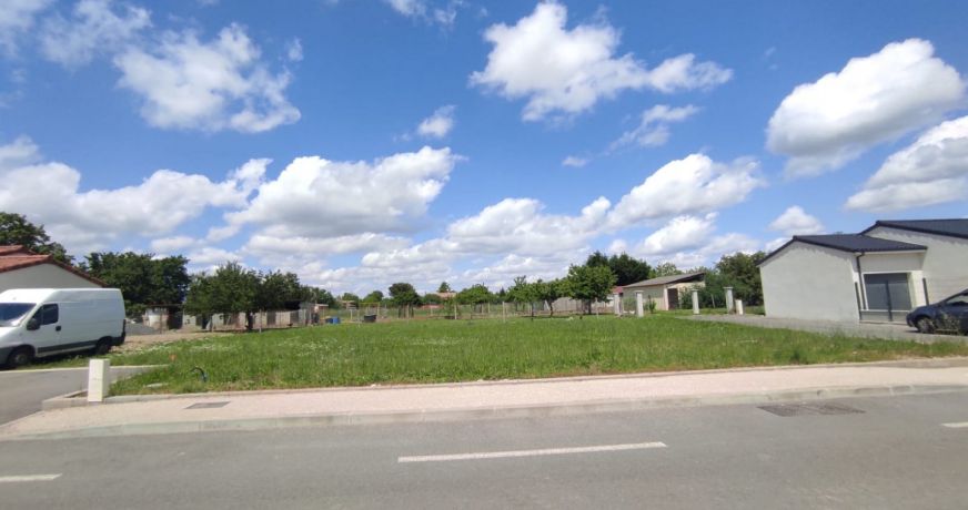 vente Terrain constructible Cazeres
