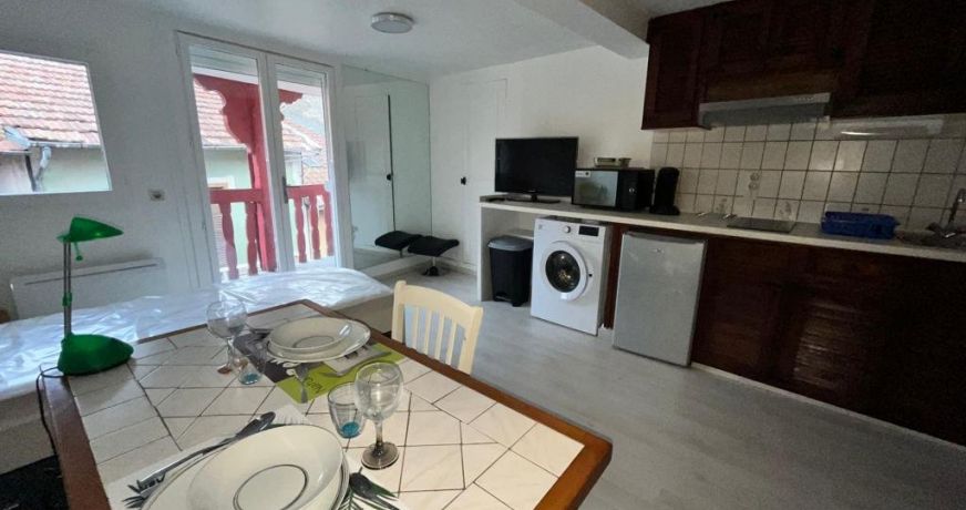 location Studio Tarascon Sur Ariege