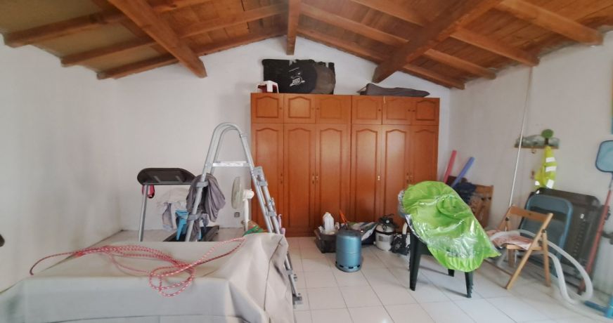 location Villa La Tour Du Crieu