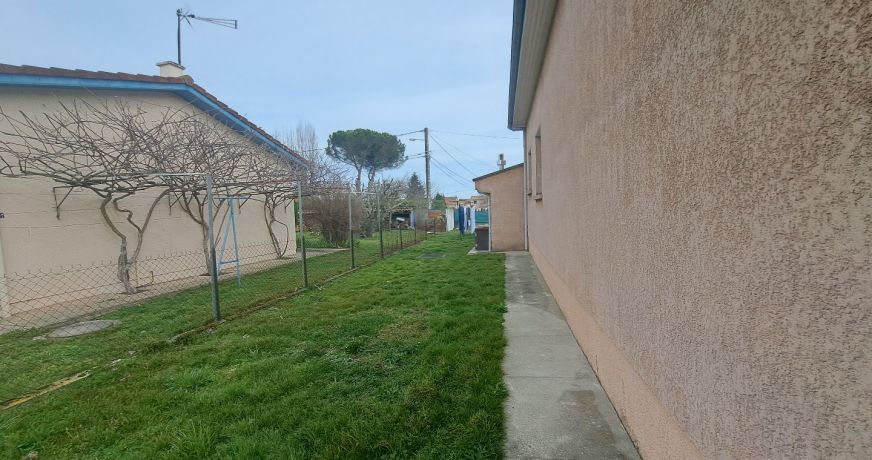 location Villa La Tour Du Crieu