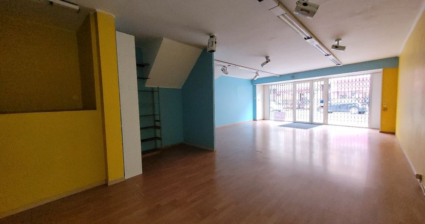 location Local commercial Lavelanet