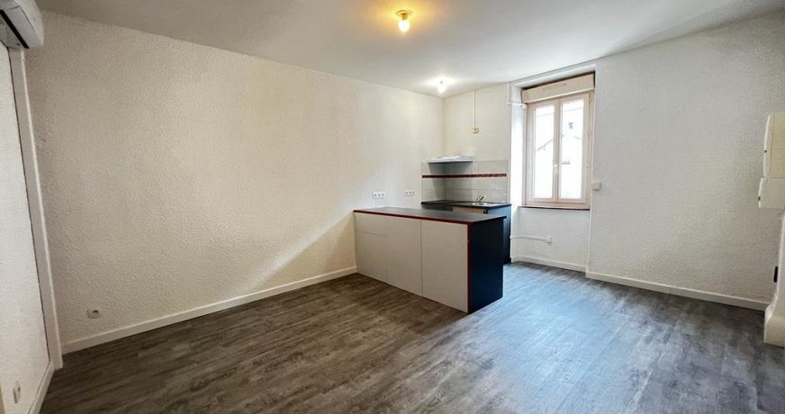 location Appartement Ussat