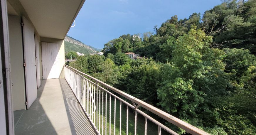 location Appartement terrasse Foix