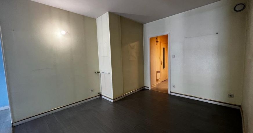 location Locaux d'activité Tarascon Sur Ariege