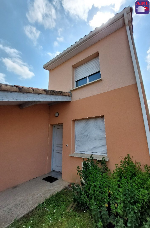 location Maison Cazeres - Photo 1