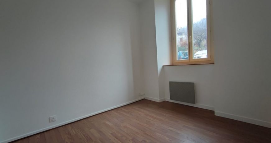 location Appartement Cazenave Serres Et Allens