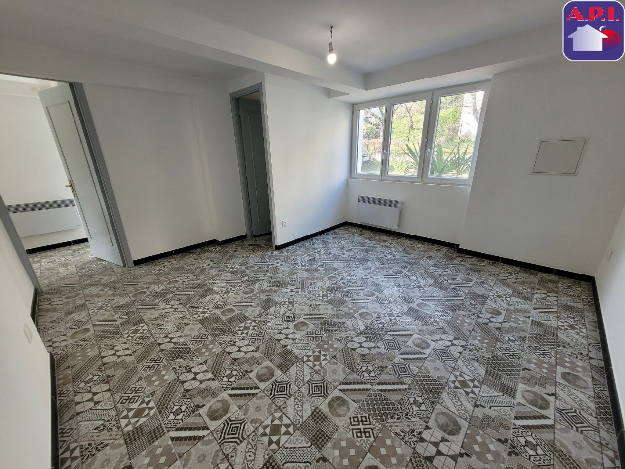 location Appartement Saint Girons - Photo 4