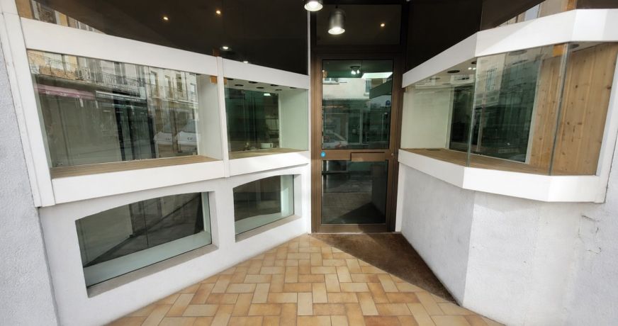 location Local commercial Saint Girons