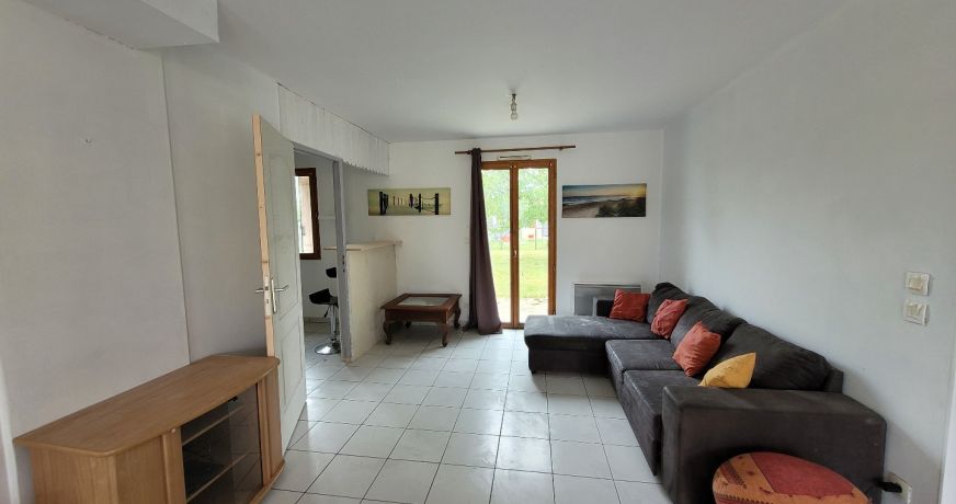 location Maison Cazeres