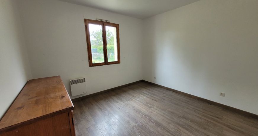 location Maison Cazeres