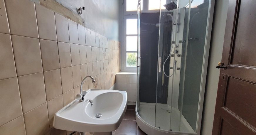 location Appartement Galey