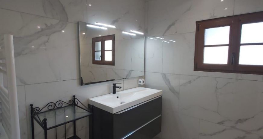 location Maison Tarascon Sur Ariege