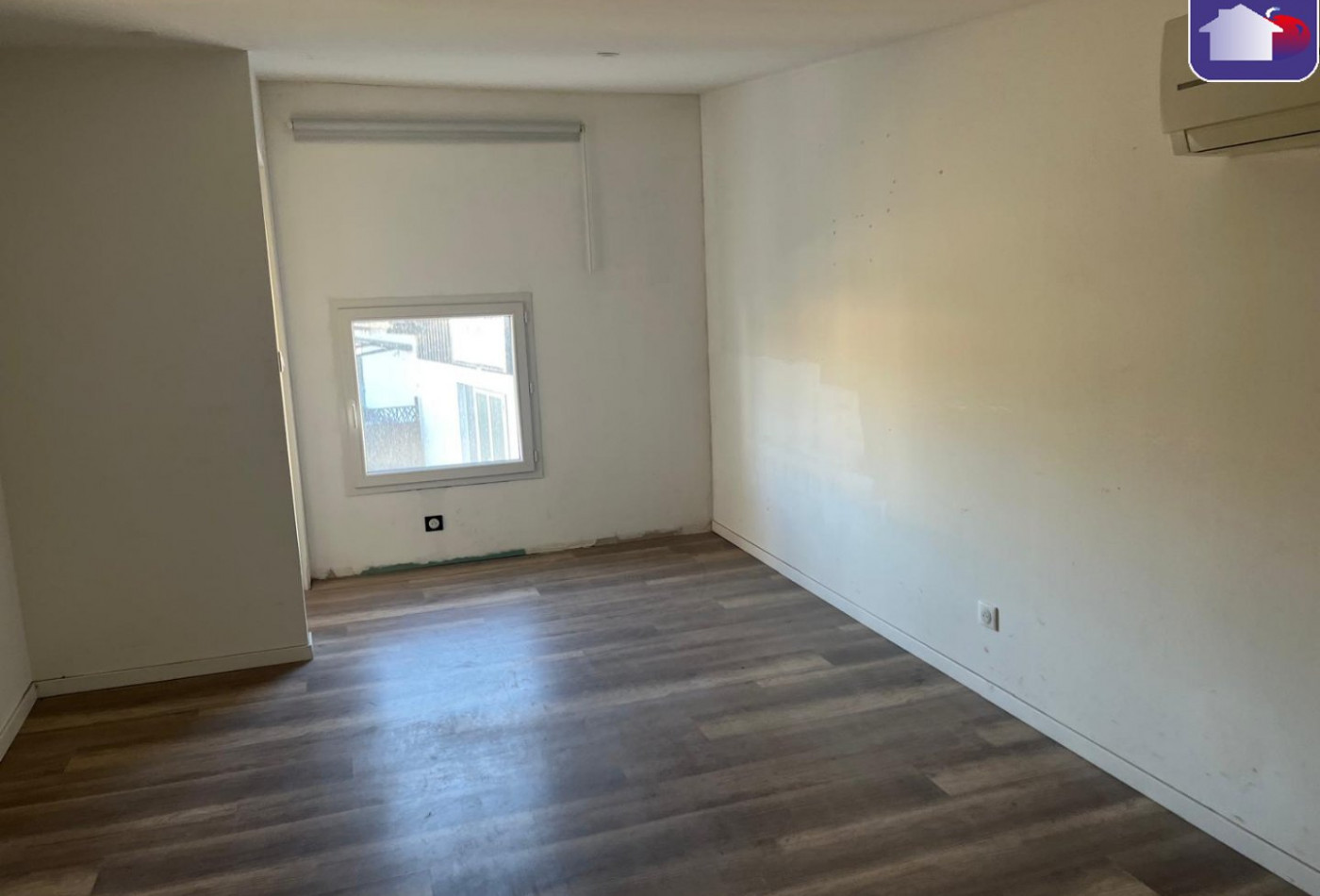 location Local commercial Saint Jean Du Falga - Photo 10