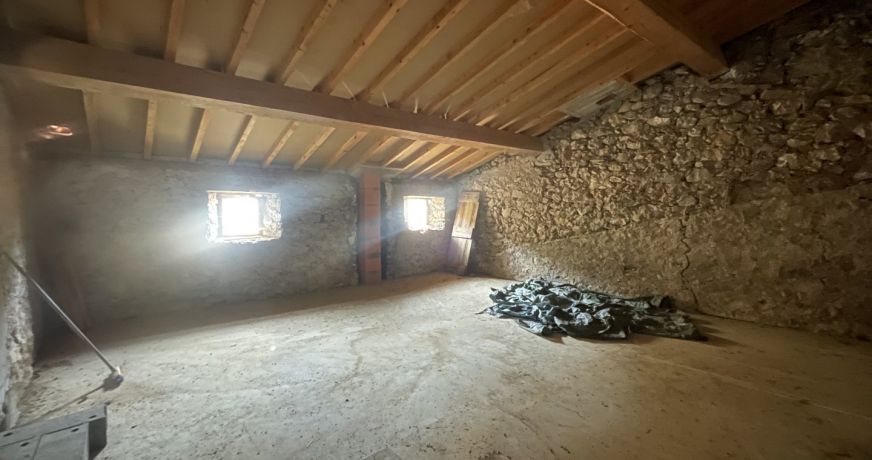 vente Grange Belcaire