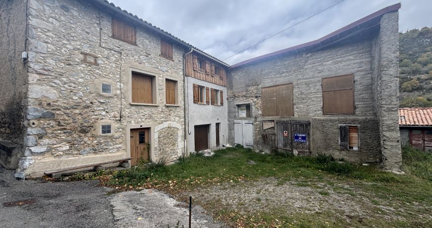 vente Grange Belcaire