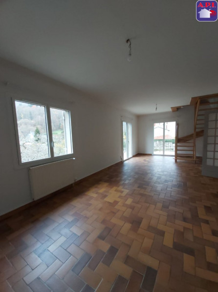 location Appartement Rabat Les Trois Seigneurs - Photo 1