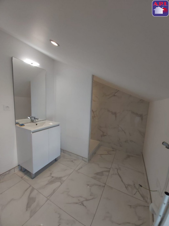 location Appartement rénové Ussat - Photo 5