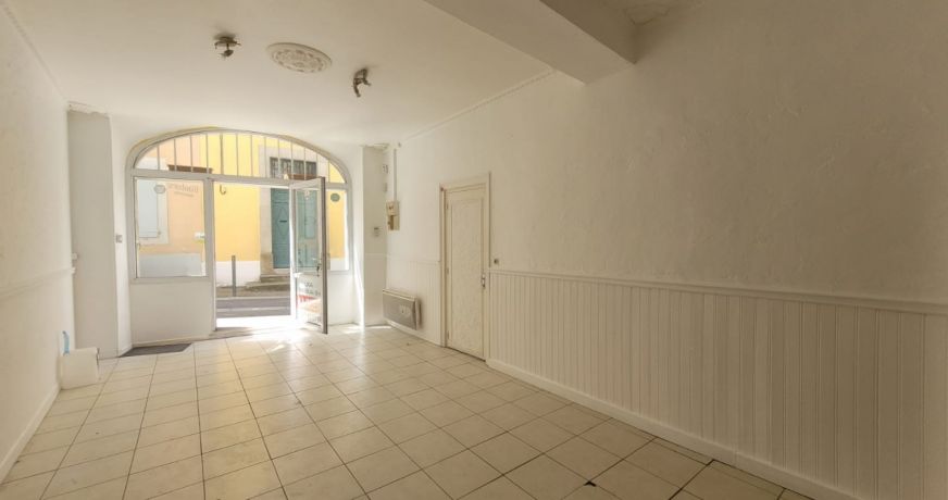 location Local commercial Foix