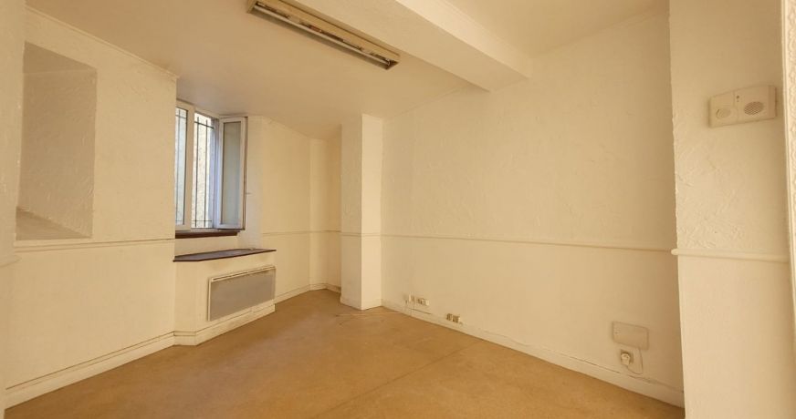 location Local commercial Foix