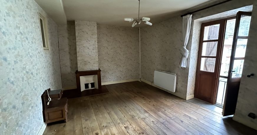 vente Maison Lacourt
