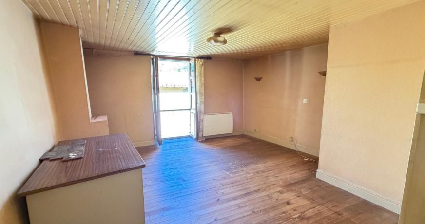 vente Maison Lacourt