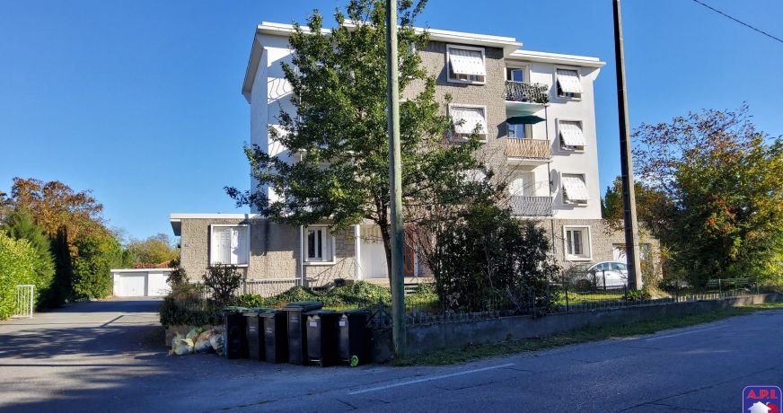 location Appartement Verniolle