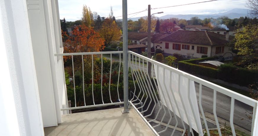 location Appartement Verniolle