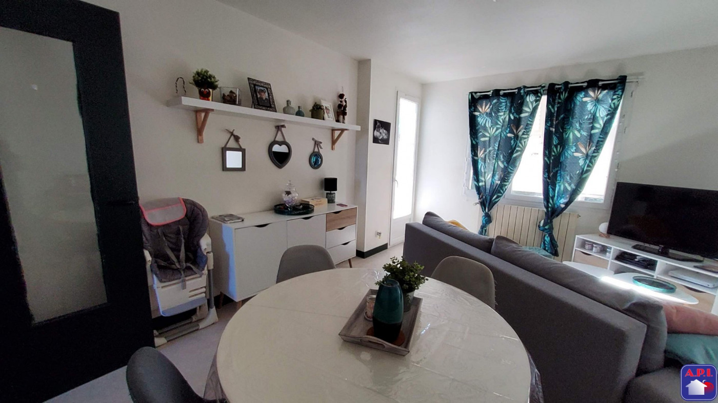 location Appartement Verniolle - Photo 13