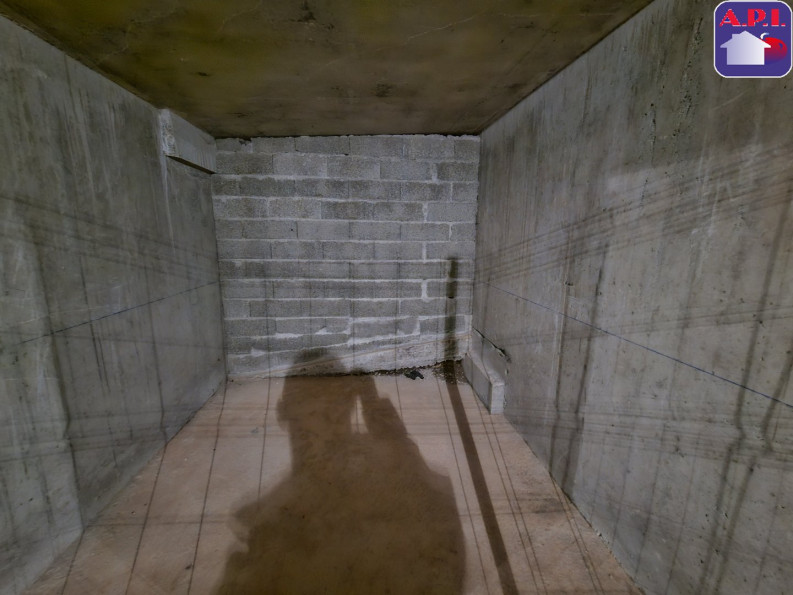vente Parking intérieur Ax Les Thermes - Photo 3