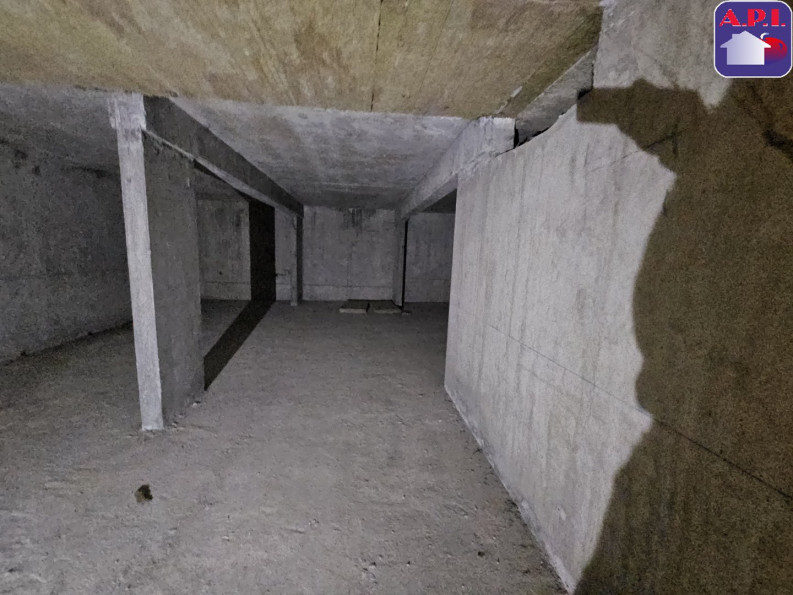 vente Parking intérieur Ax Les Thermes - Photo 1