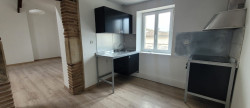 location Appartement Cazeres